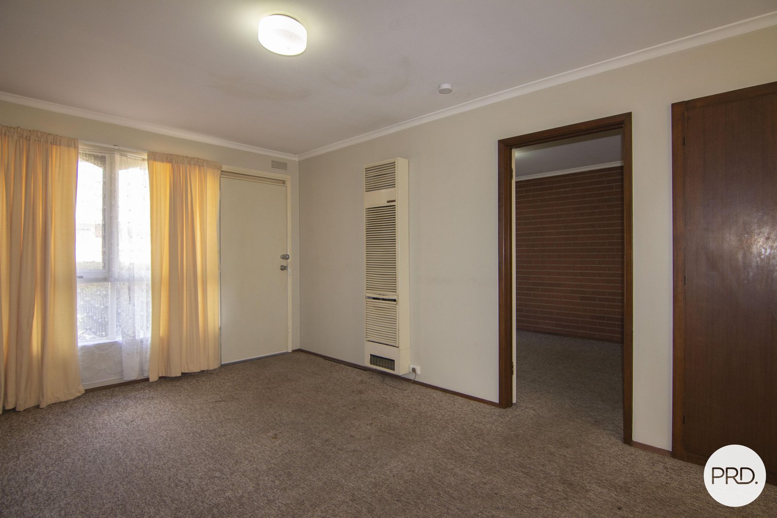 2/10 John Street WENDOUREE 6