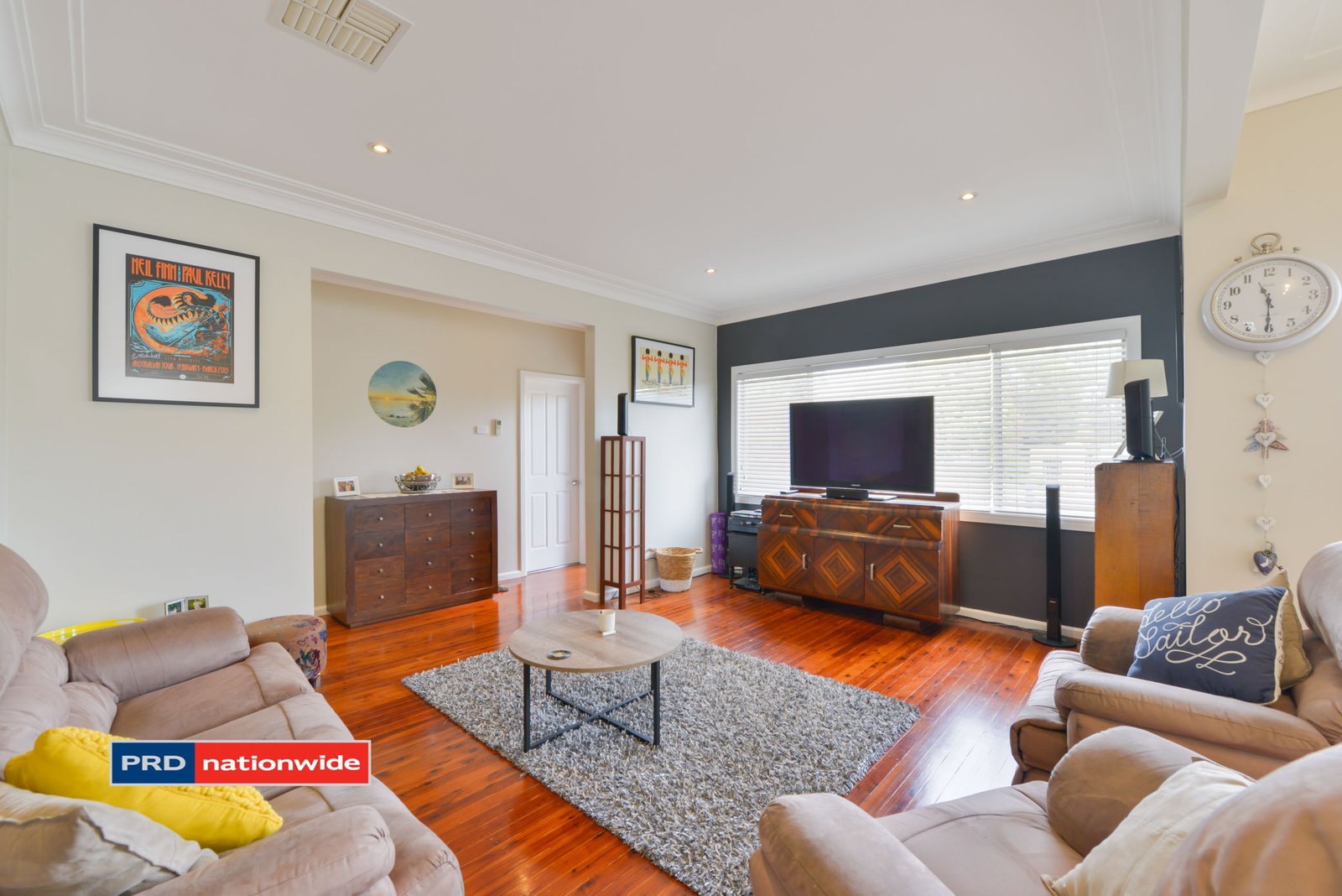 210 Johnston Street TAMWORTH 12