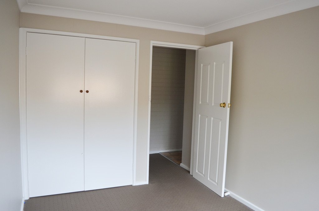 2/10 Joyes Place TOLLAND 5