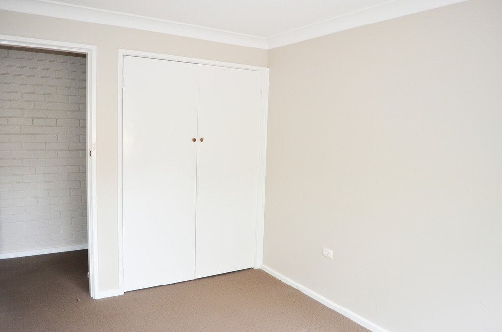 2/10 Joyes Place TOLLAND 6