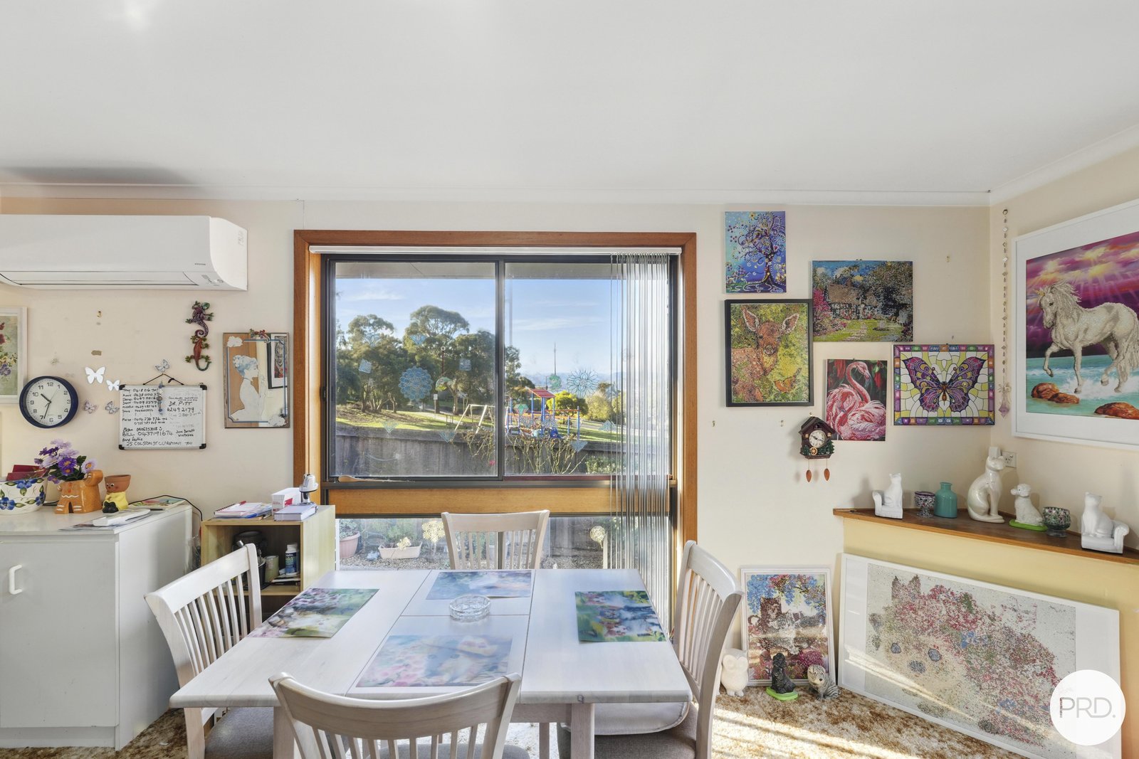 2/10 Kilander Crescent BERRIEDALE 5