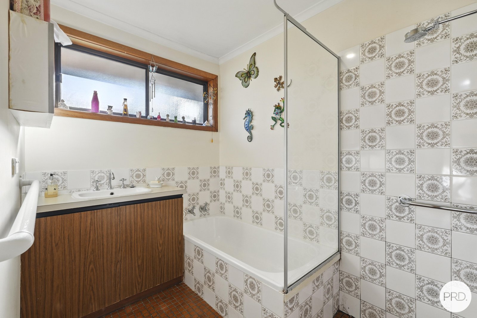 2/10 Kilander Crescent BERRIEDALE 6