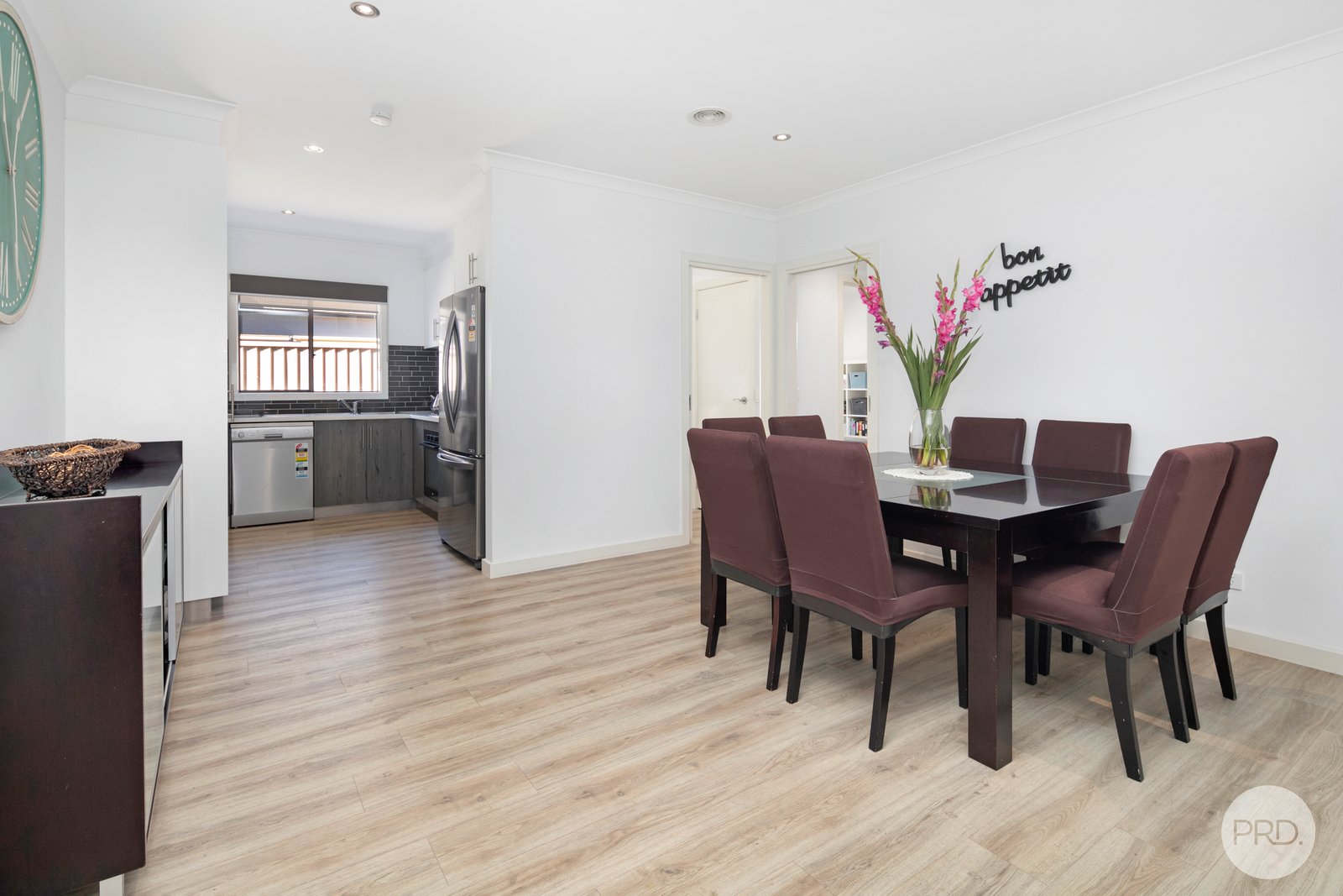 210 Kossuth Street SEBASTOPOL 7