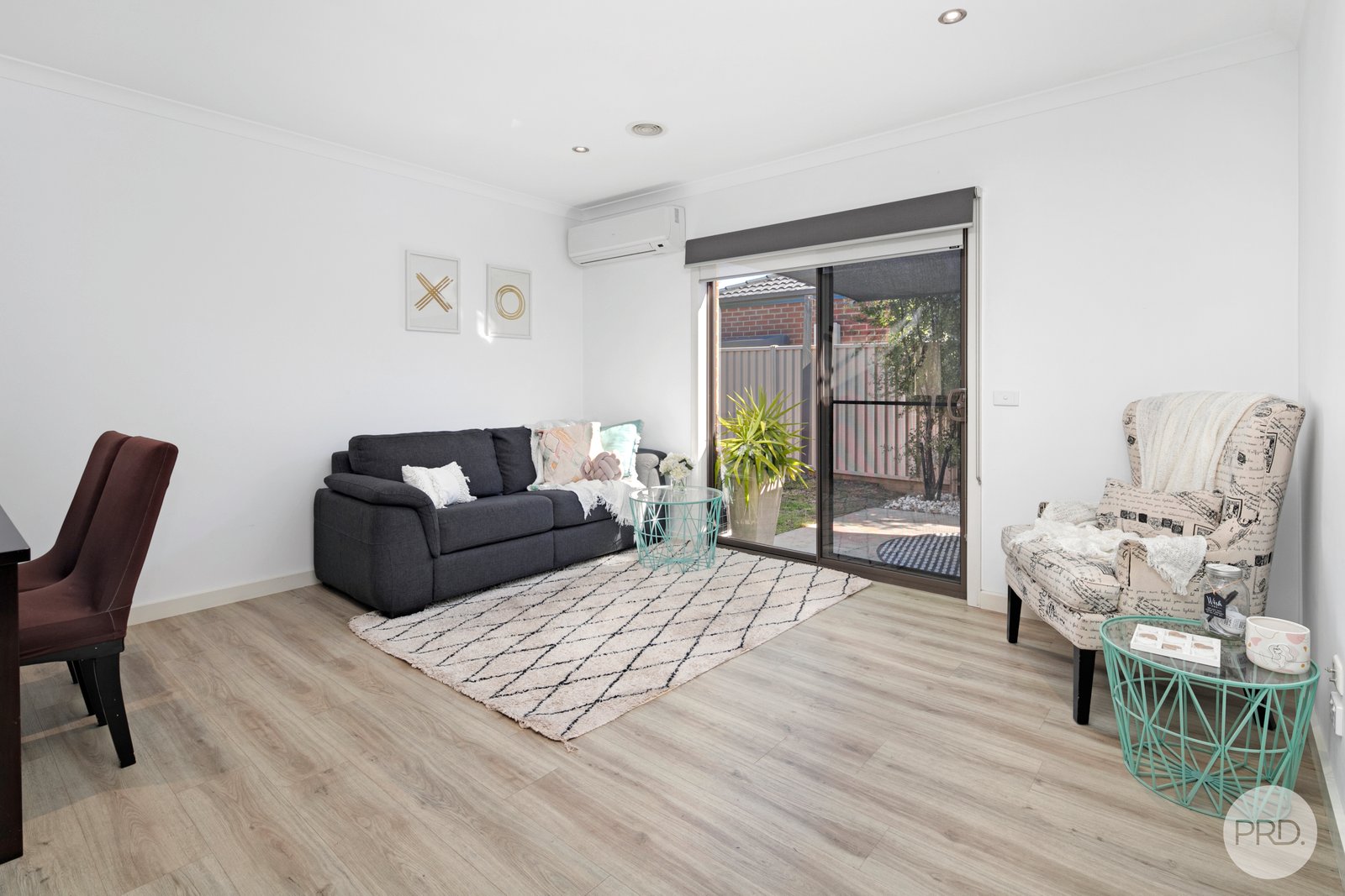 210 Kossuth Street SEBASTOPOL 8