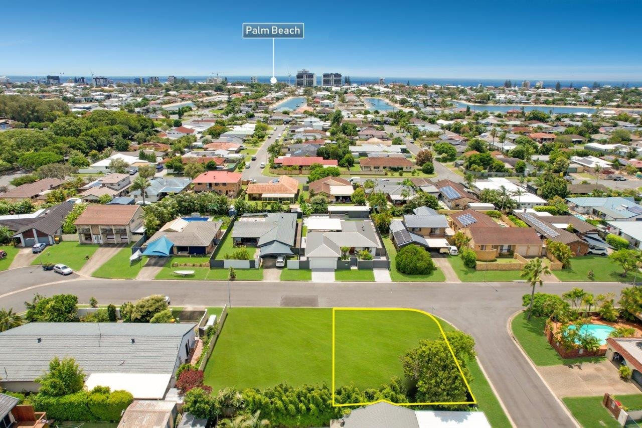 2/10 Kurrajong Court PALM BEACH 5