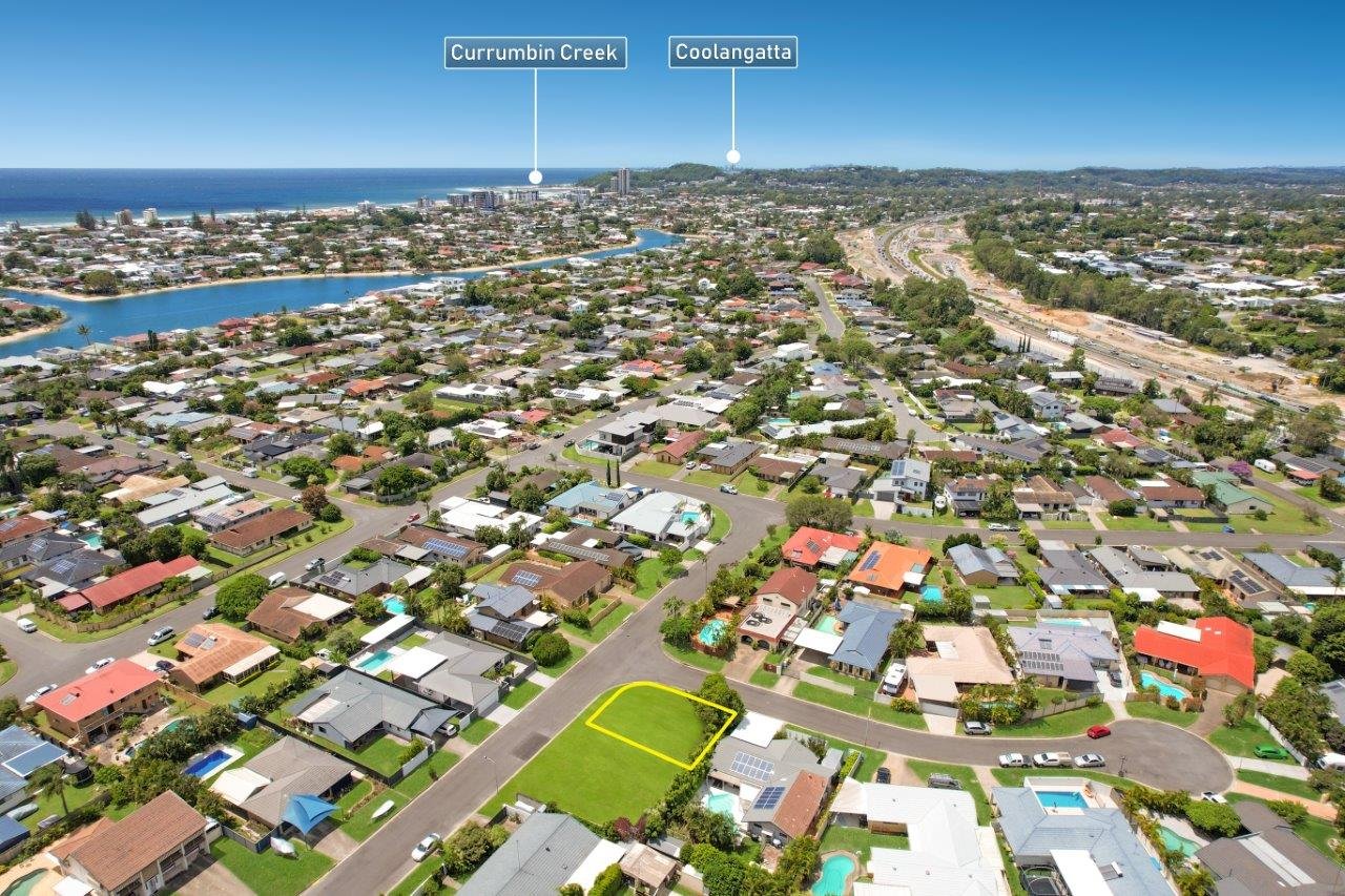 2/10 Kurrajong Court PALM BEACH 6