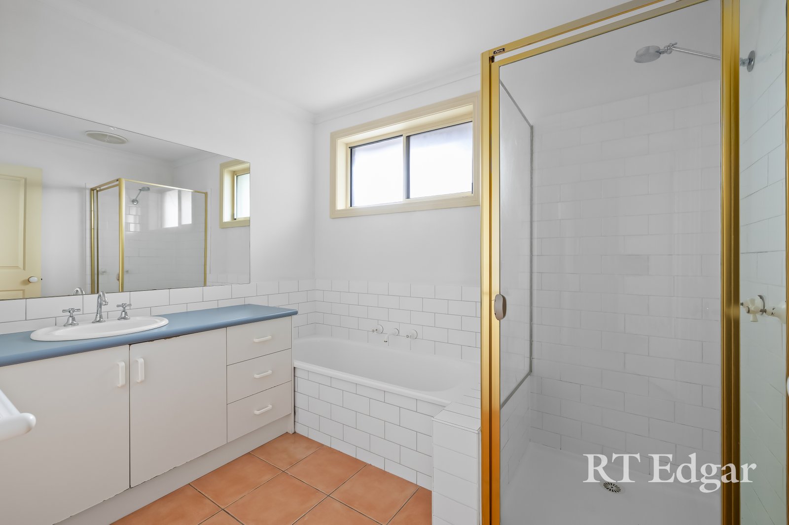 Real Estate and Property in 2/10 Lawson Street, Reservoir, VIC