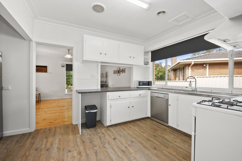Gallery: 210 Lylia Avenue