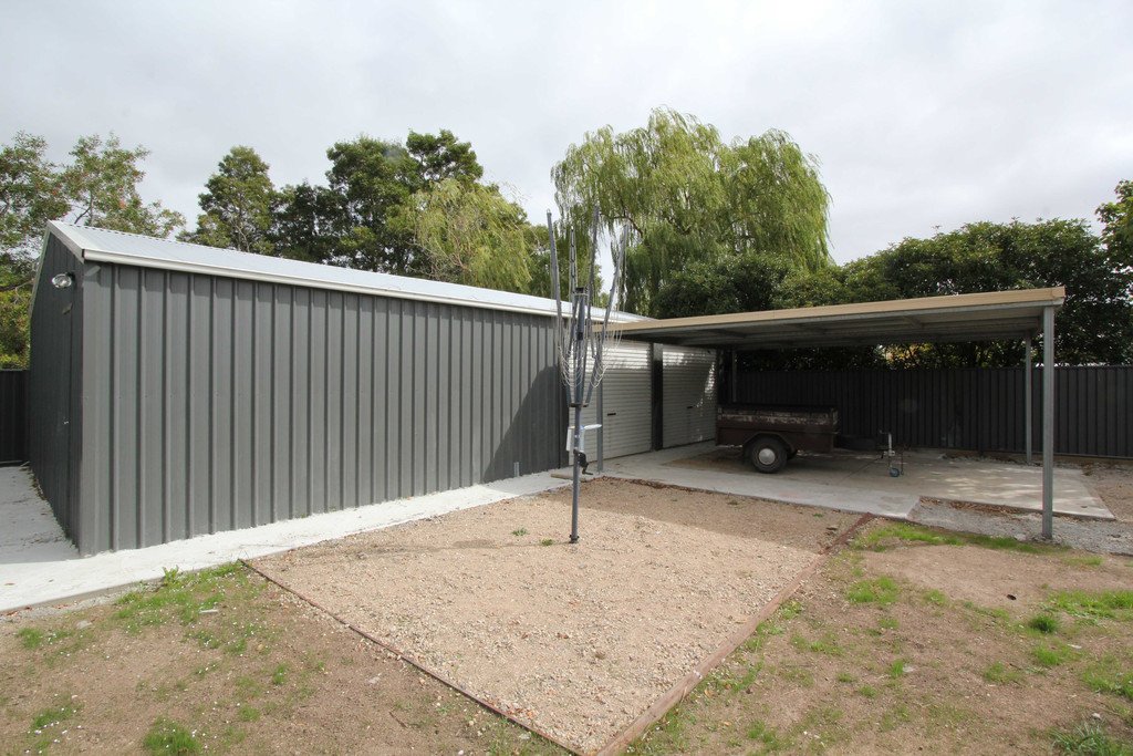 210 Main Road GOLDEN POINT 11