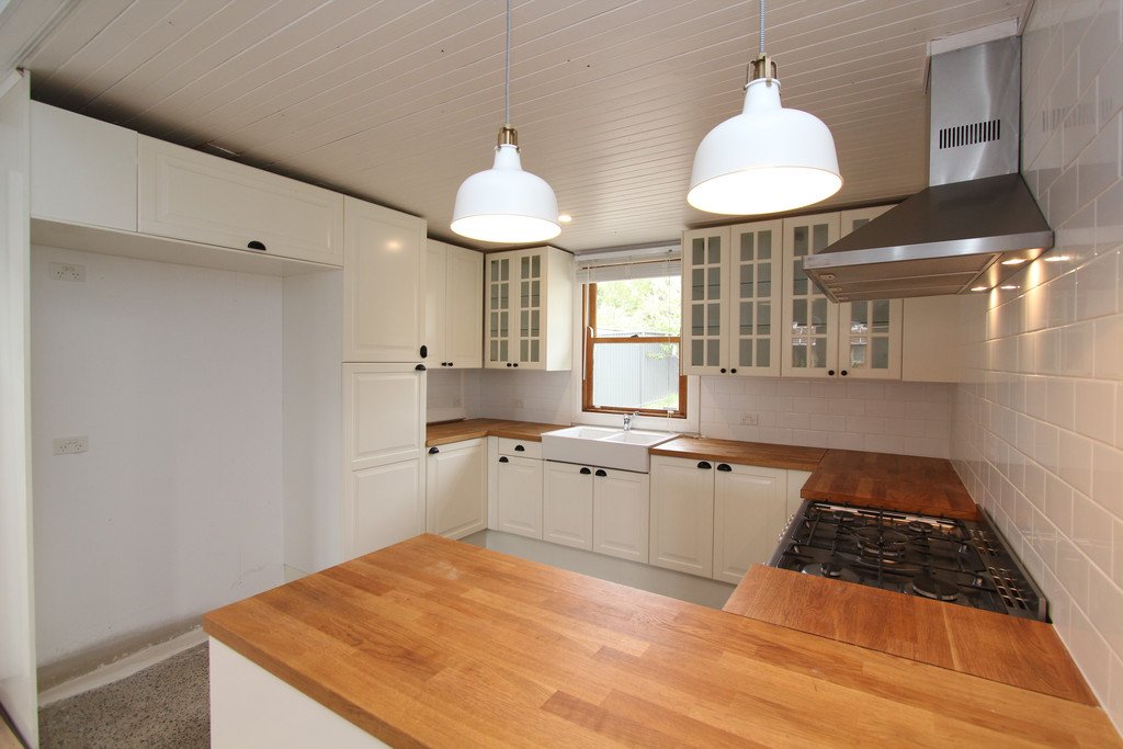 210 Main Road GOLDEN POINT 2