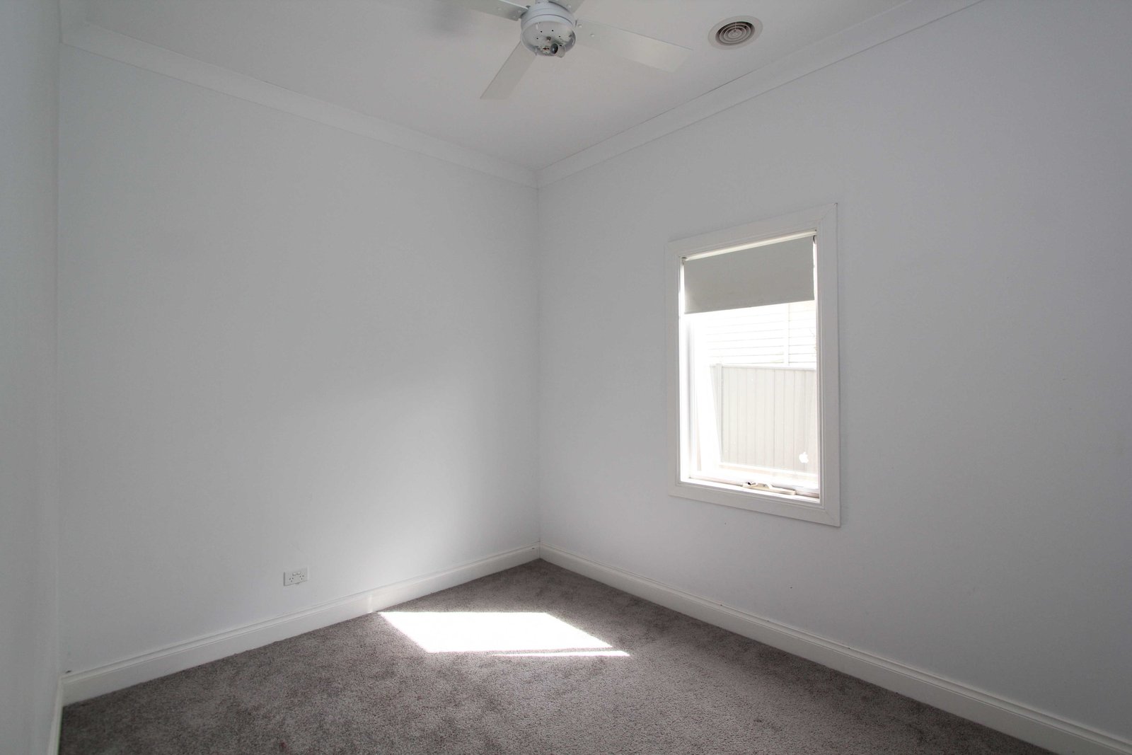 210 Main Road GOLDEN POINT 7