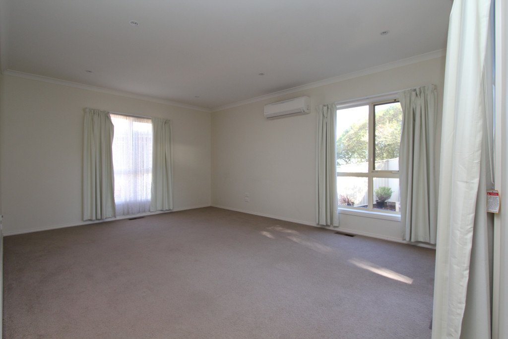 2/10 Manna Gum Heights MOUNT PLEASANT 2