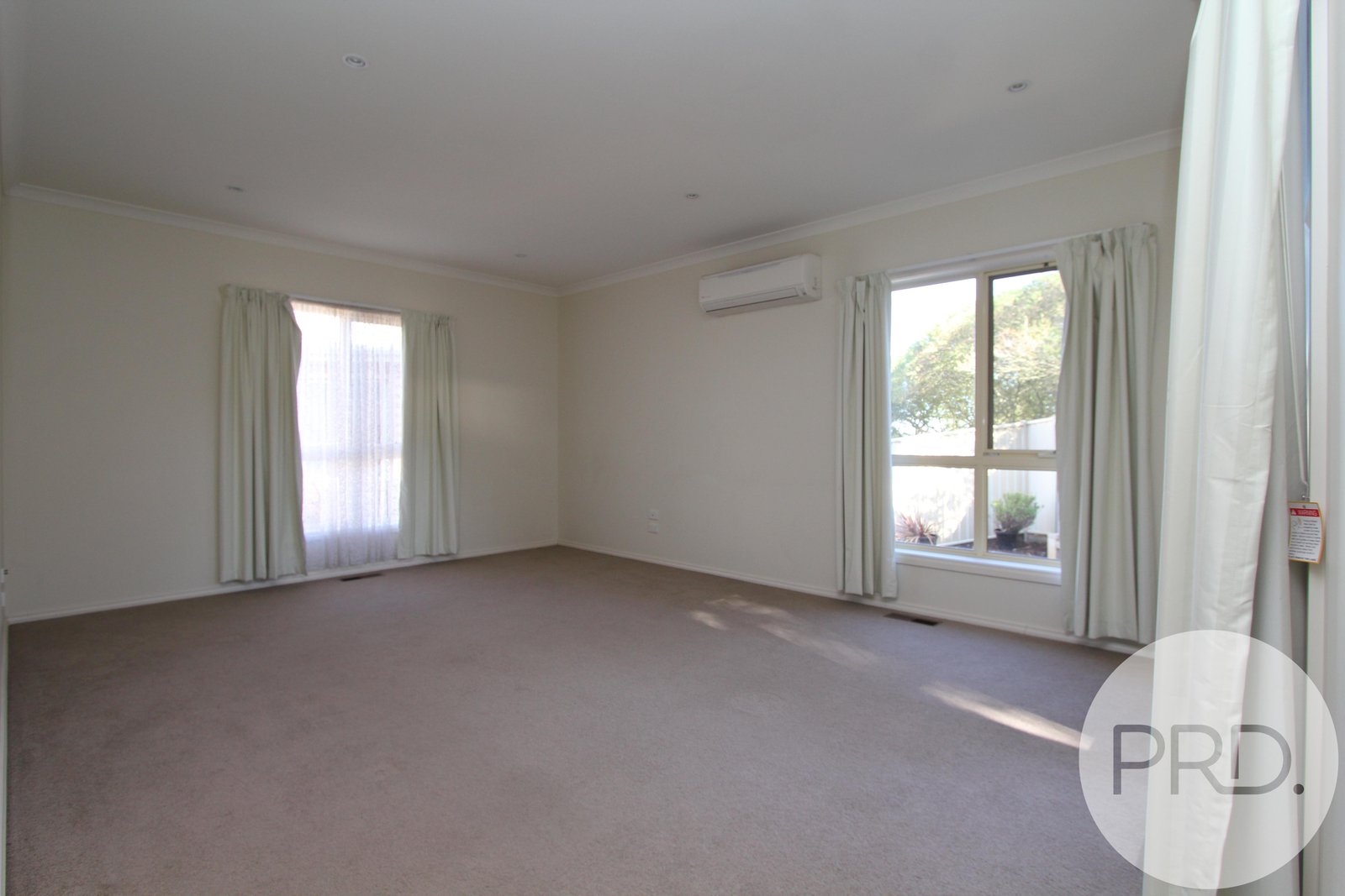 2/10 Manna Gum Heights MOUNT PLEASANT 2