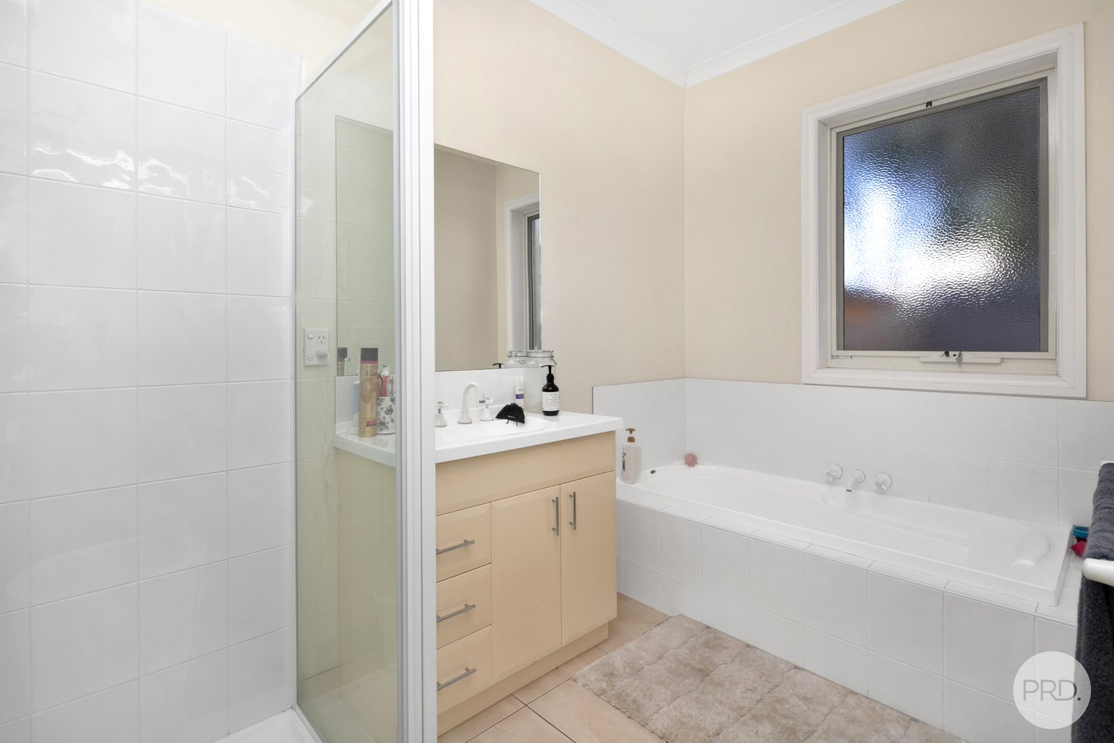 2/10 Manna Gum Heights MOUNT PLEASANT 7