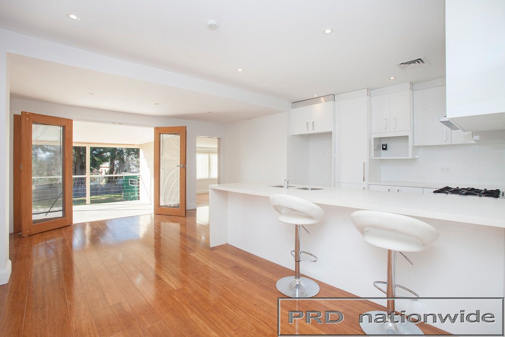 210 New England Highway RUTHERFORD 4