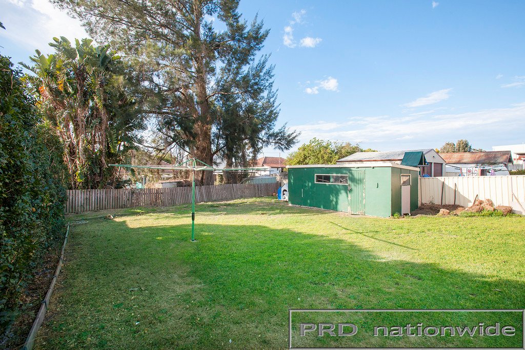 210 New England Highway RUTHERFORD 10