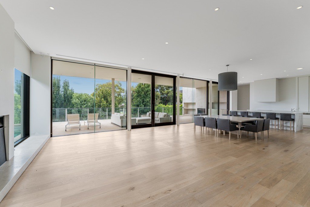 Gallery: 210 Noble Street