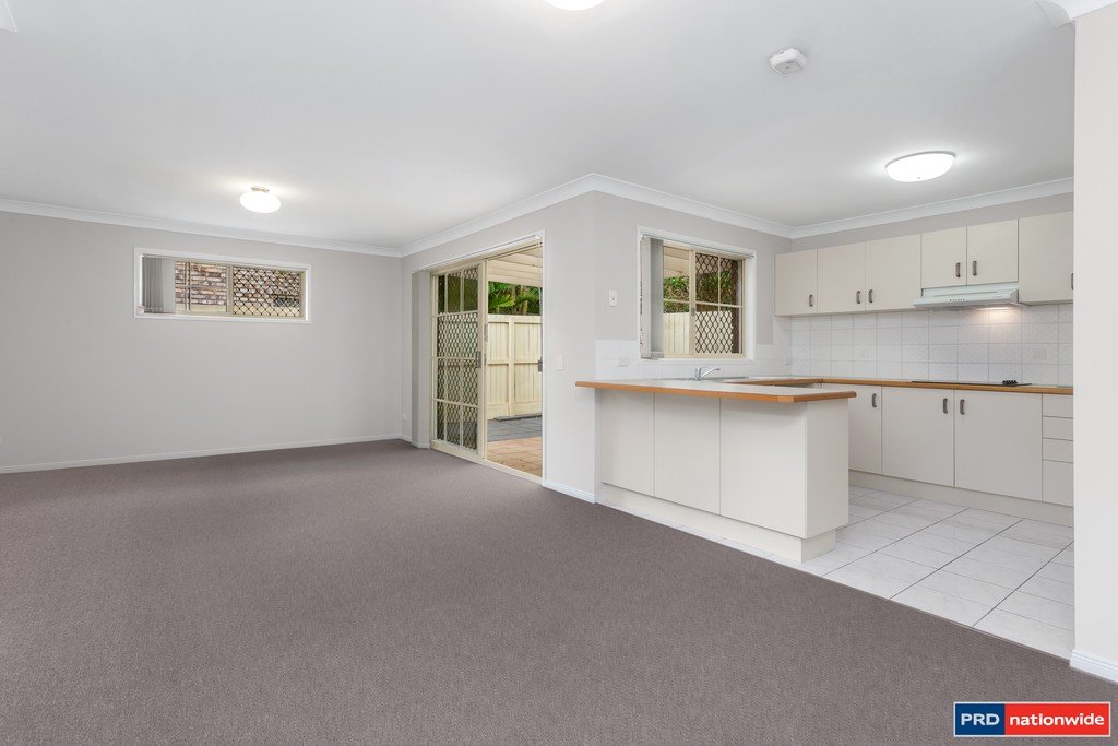 2/10 Nursery Street NUNDAH 9