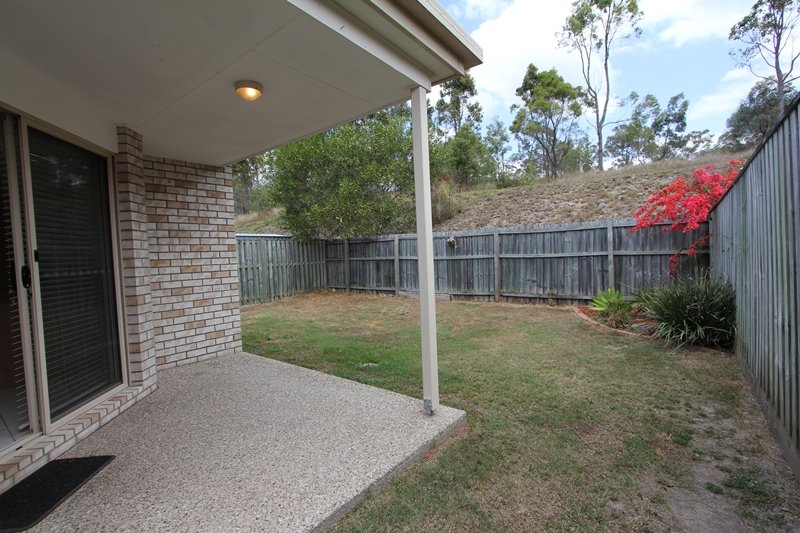 2/10 Pilar Court MOLENDINAR 9