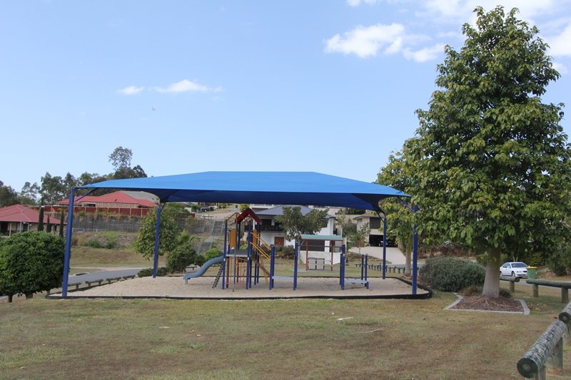 2/10 Pilar Court MOLENDINAR 11