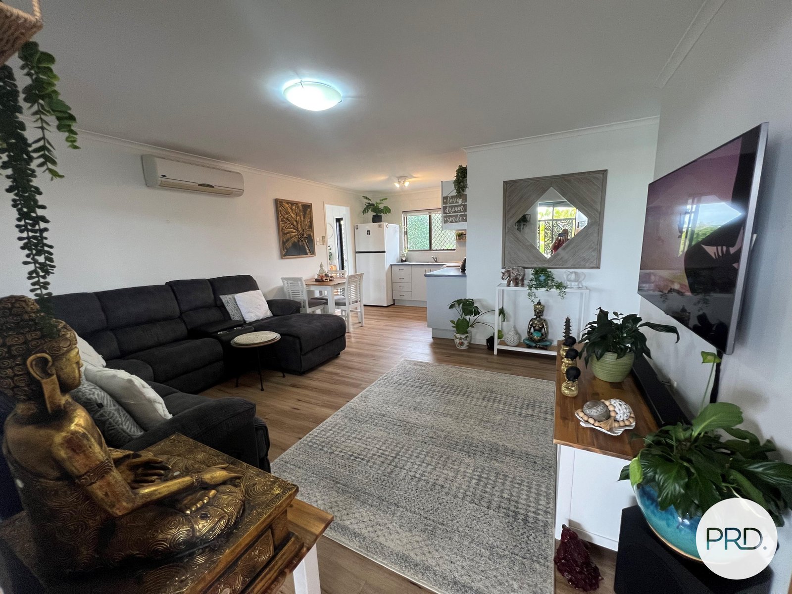 2/10 Pleasant Avenue TANNUM SANDS 2