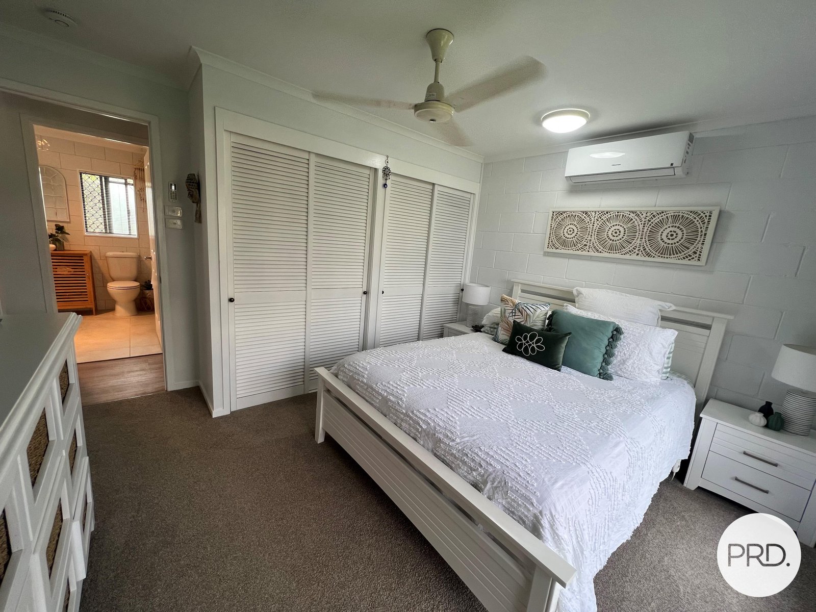 2/10 Pleasant Avenue TANNUM SANDS 3