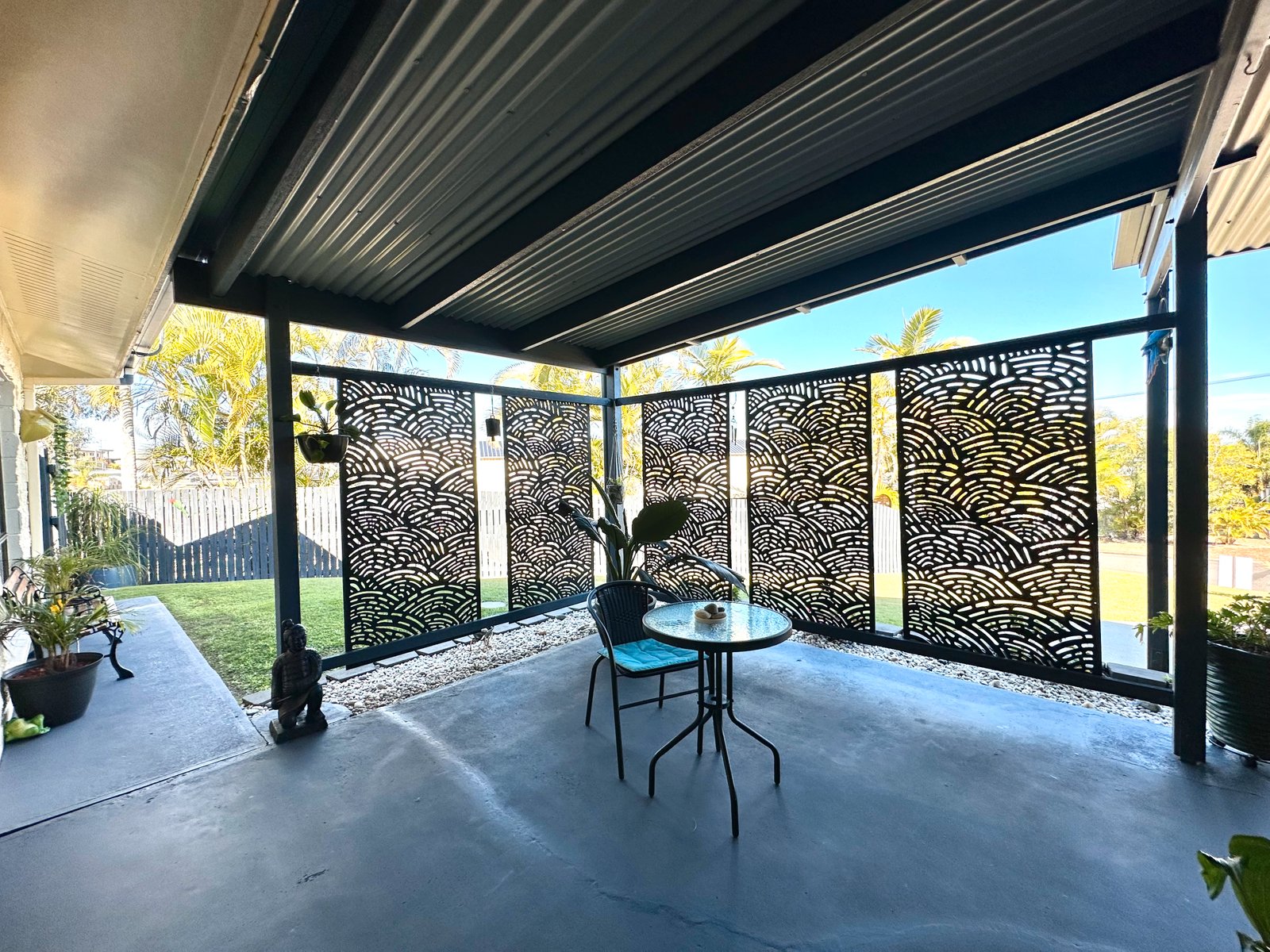 2/10 Pleasant Avenue TANNUM SANDS 16