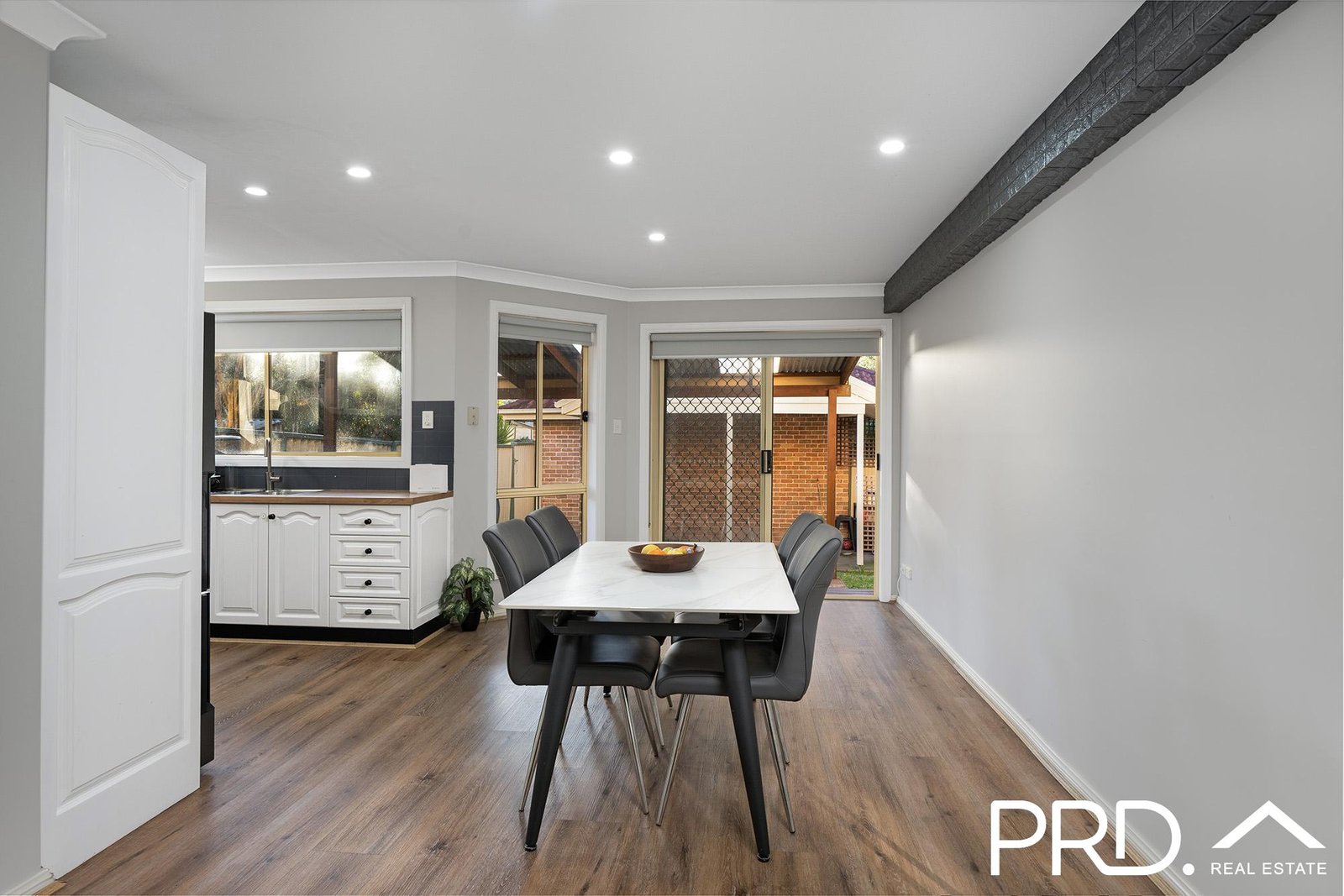 2/10 Raine Road PADSTOW 3