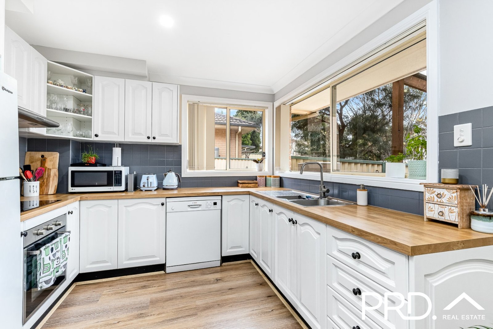 2/10 Raine Road PADSTOW 4