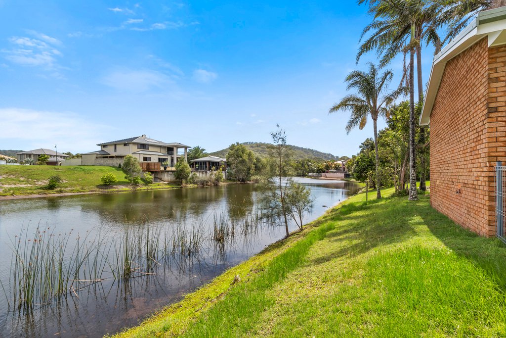 2/10 Rosewood Avenue BOGANGAR 2