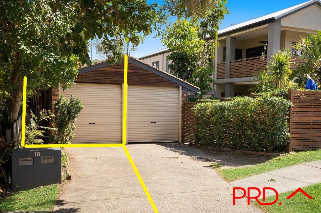 2/10 Shillito Street SOUTHPORT 8