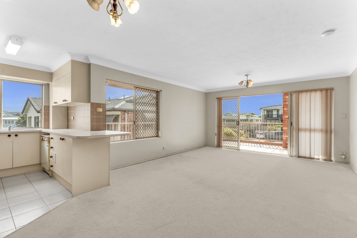 2/10 Twelfth Avenue Palm Beach 5