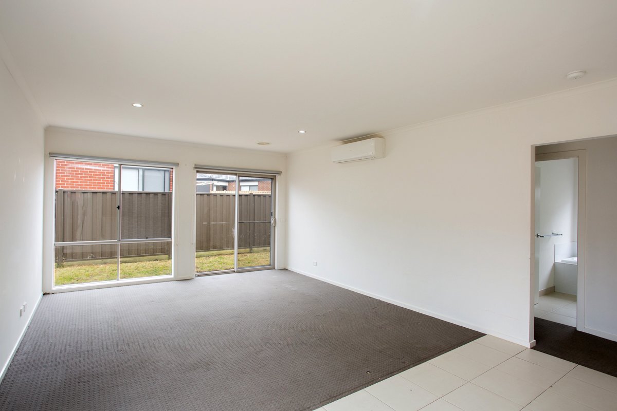 Gallery: 210 Walker Street