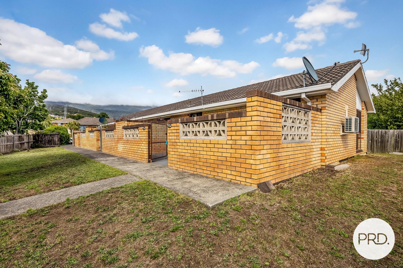 2/10 Wariga Road GLENORCHY 10