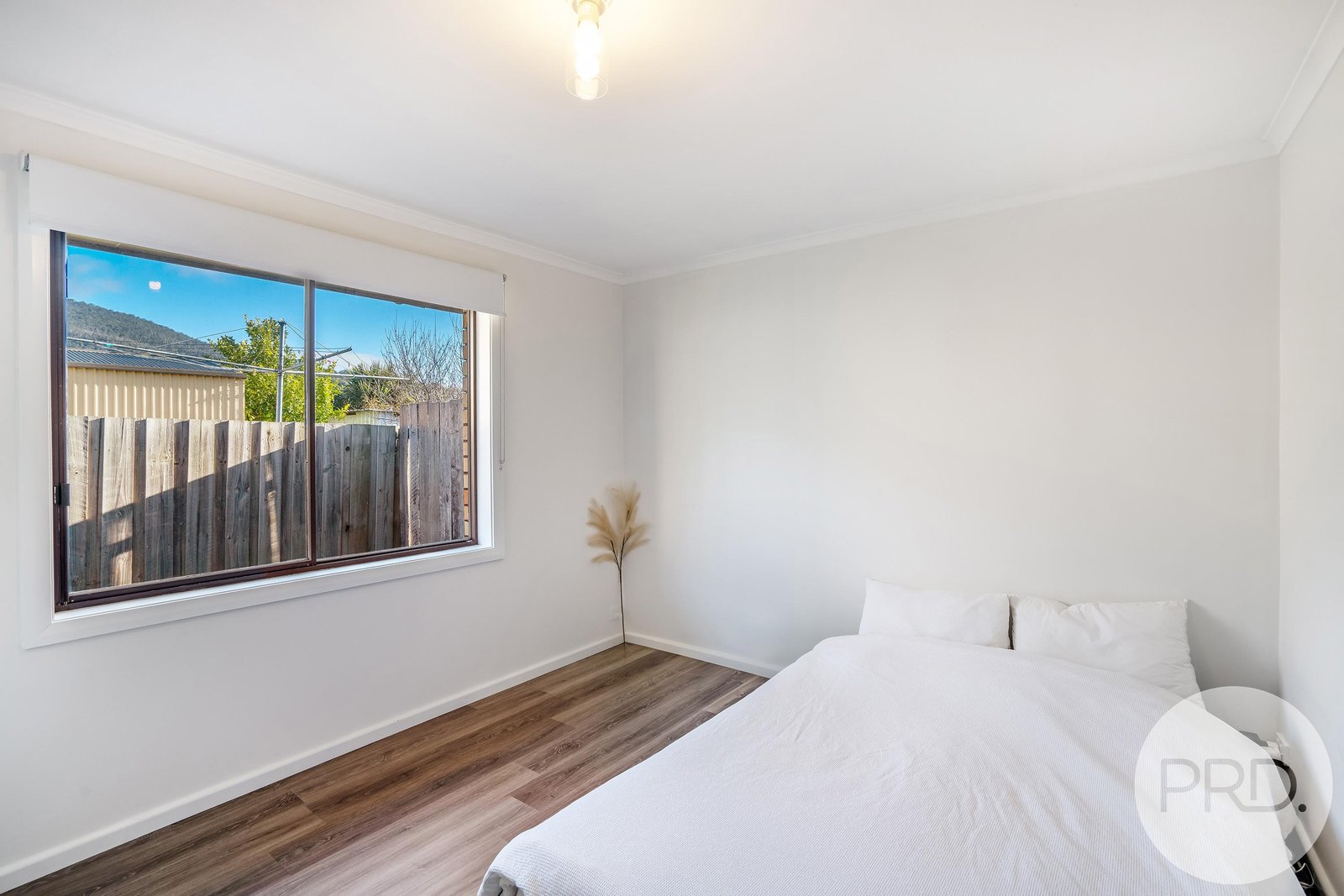 2/10 Wariga Road GLENORCHY 12