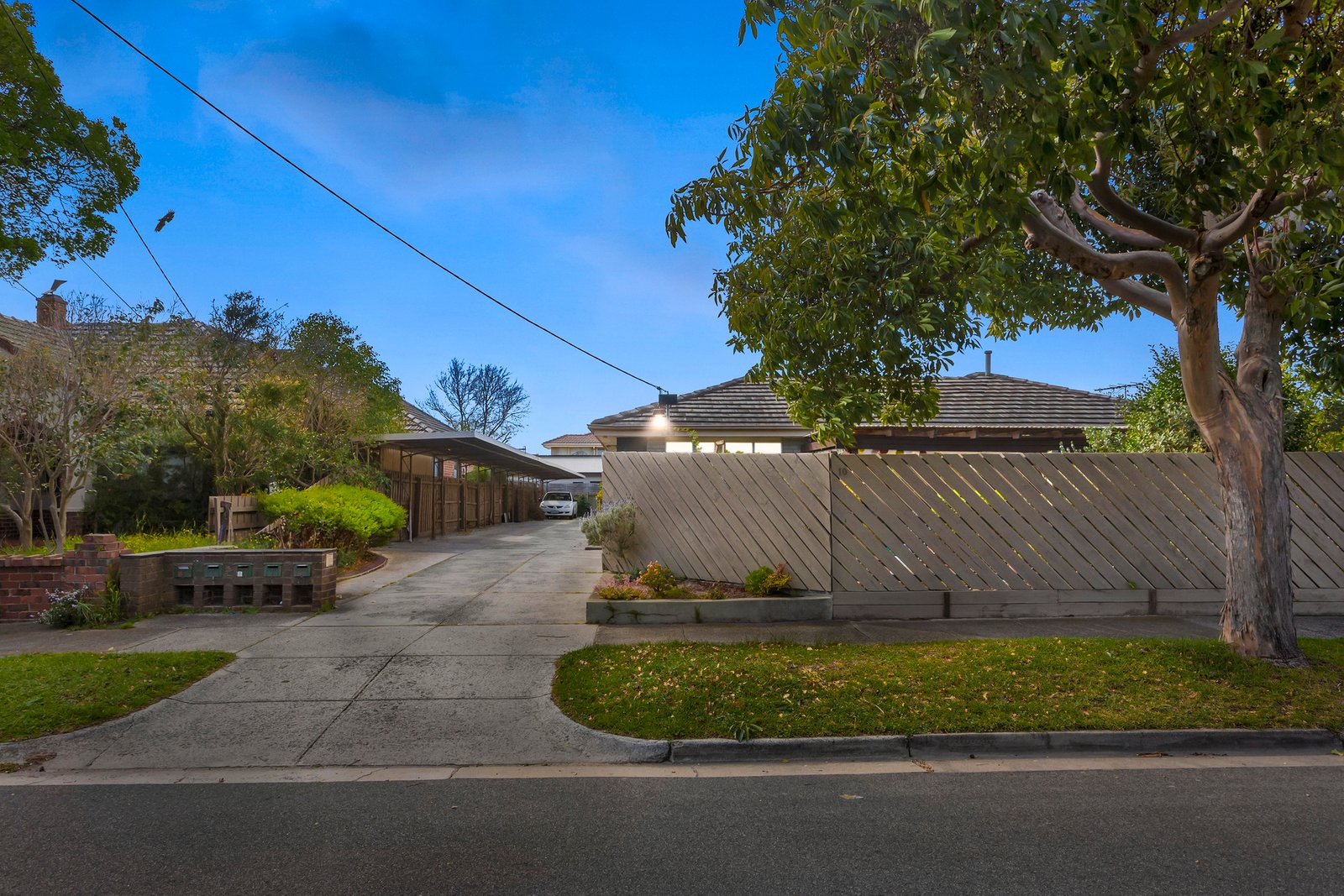 Real Estate and Property in 2/10 Wattle Grove, Mckinnon, VIC