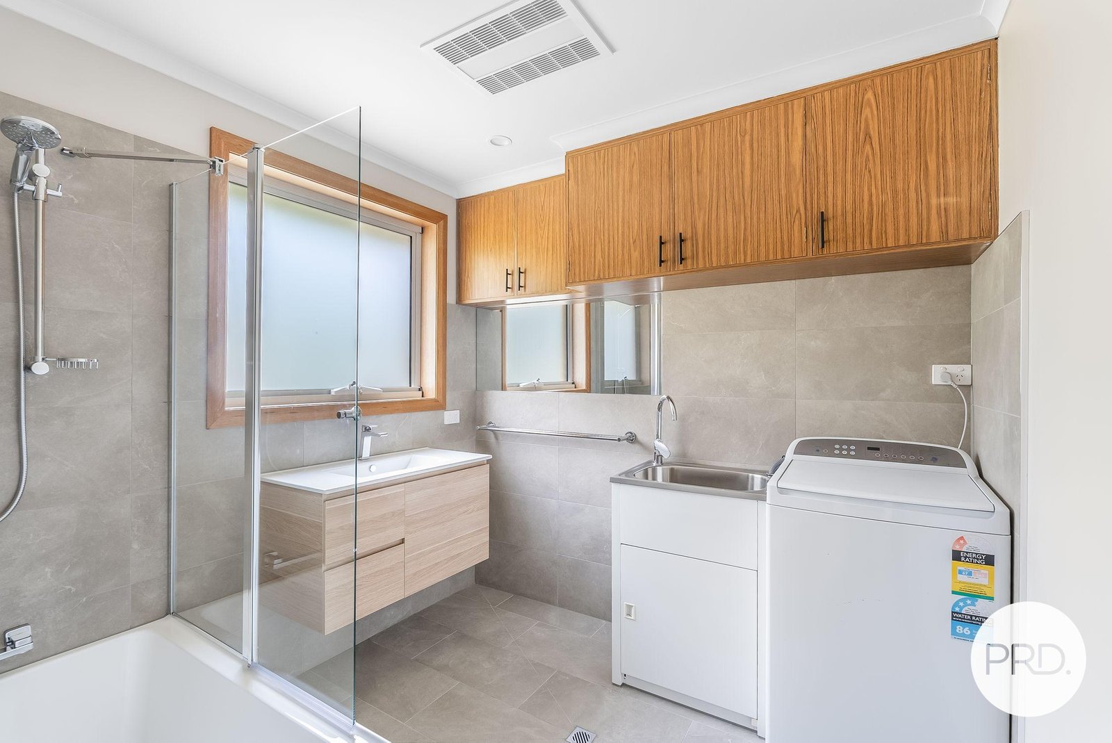 2/100 Pottery Road LENAH VALLEY 7