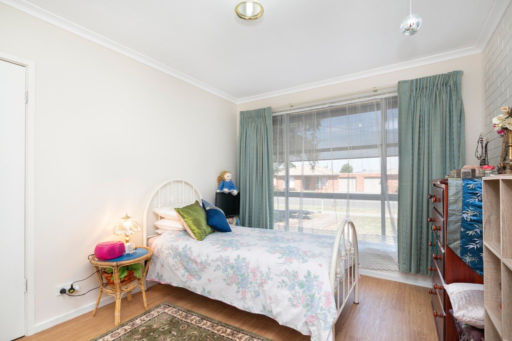 2/1005 Grevillea Road WENDOUREE 4