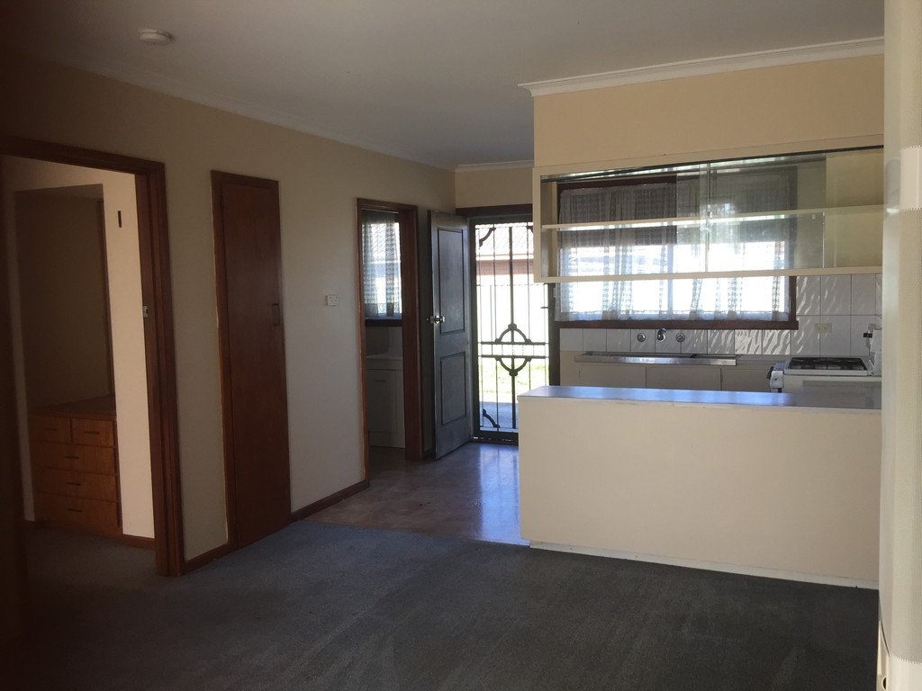 2/1005 Grevillea Road WENDOUREE 4