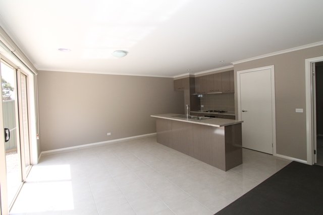 2/101 Spencer Street SEBASTOPOL 4