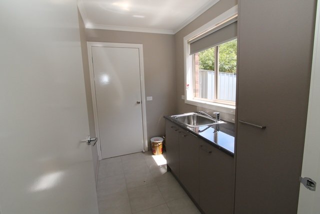 2/101 Spencer Street SEBASTOPOL 10