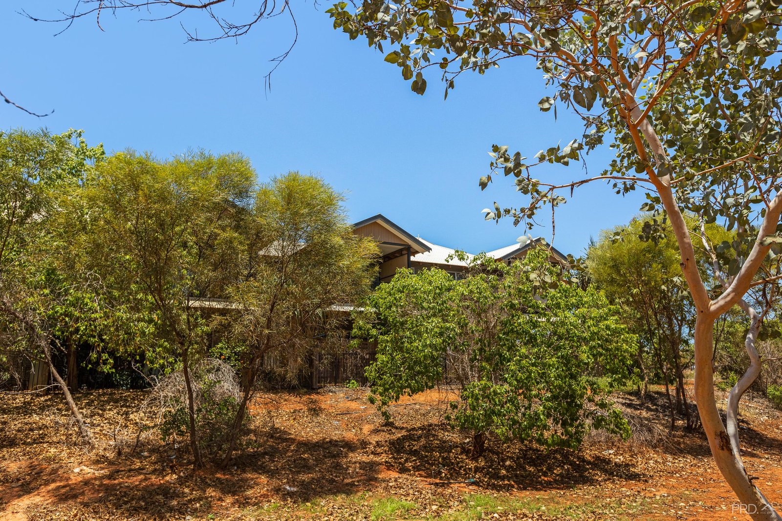 2/101 Tanami Drive BILINGURR 11