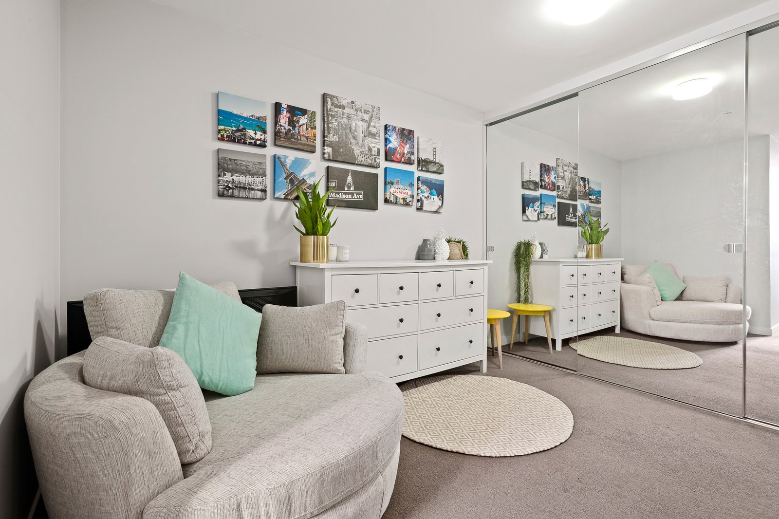 Gallery: 210/101 Bay Street