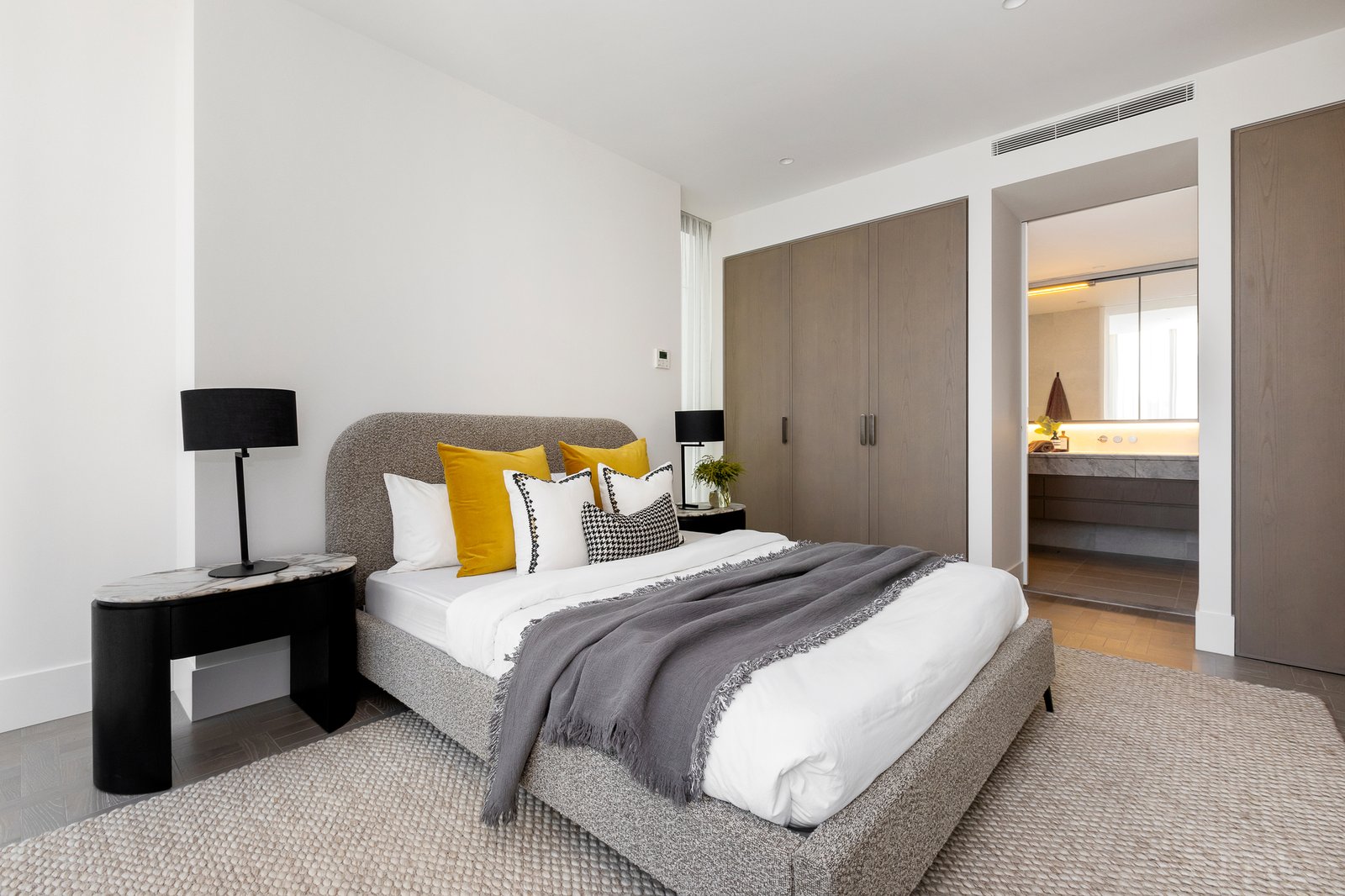 Real Estate and Property in 2101/17 Spring Street, Melbourne, VIC