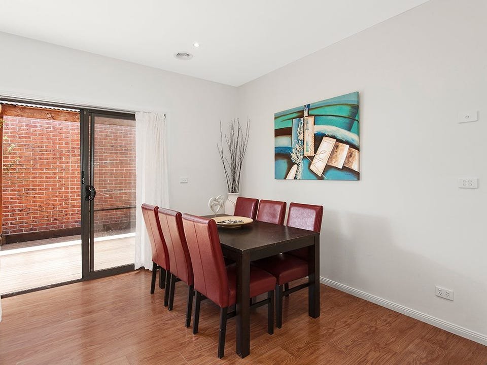 Gallery: 2/102 Grange Road