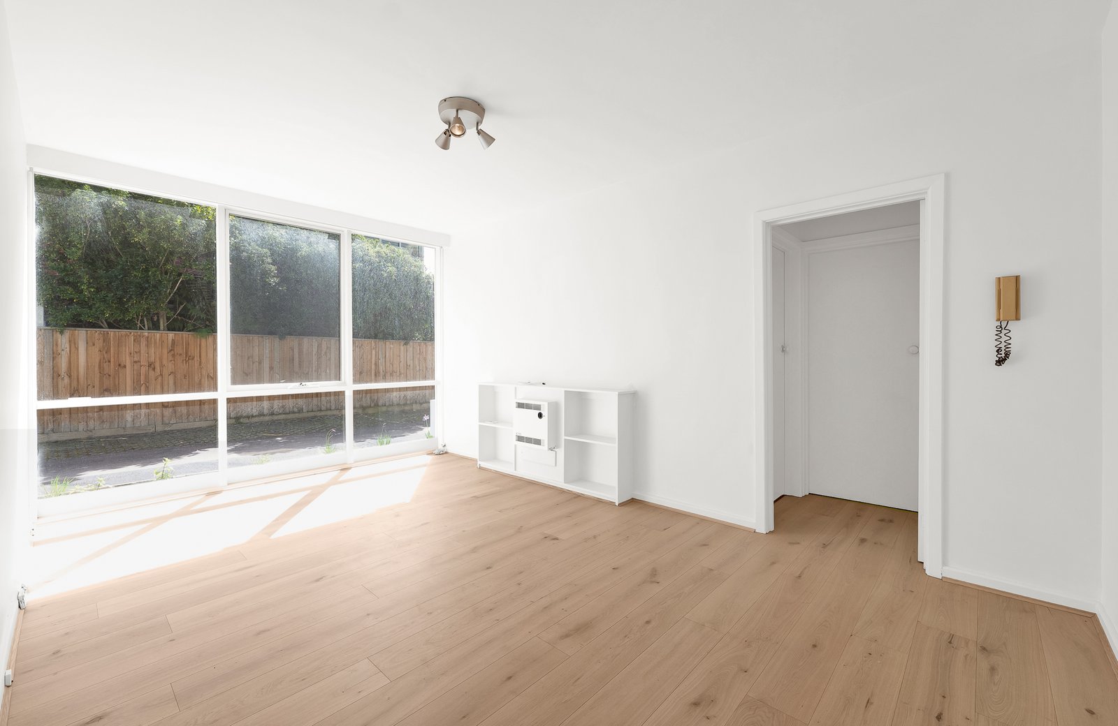 Gallery: 2/102 Park Street