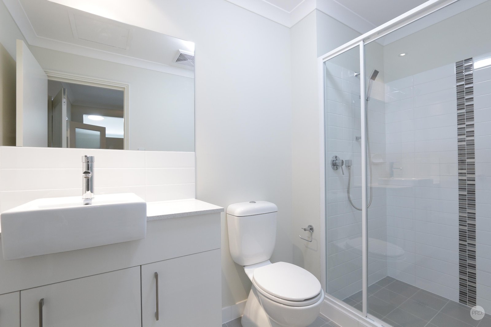 210/21 Malata Crescent SUCCESS 3