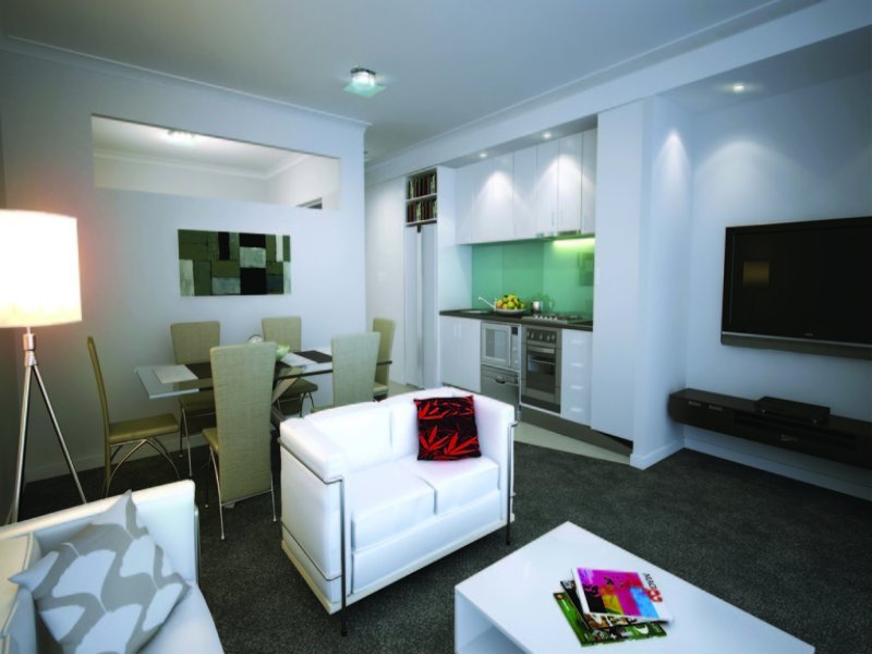 210/21 Malata Crescent SUCCESS 3