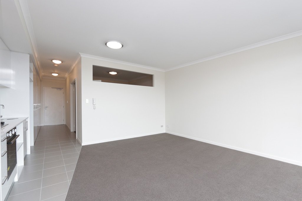 210/21 Malata  SUCCESS 14