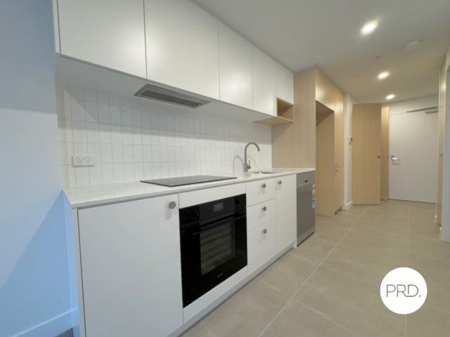 210/220 Melrose Drive PHILLIP 6